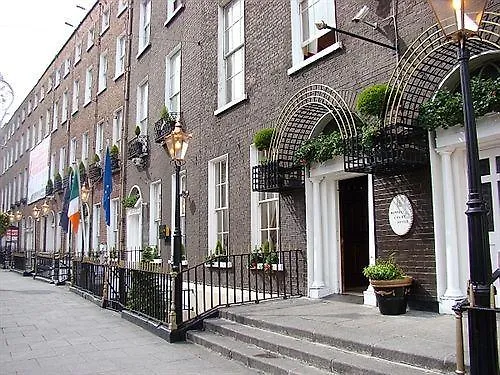 Russell Court Hotel Dublin 3*,